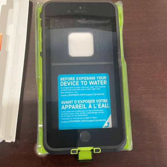 Lifeproof /Fre live 360 /iphone8 plus/ iphone7plus case - Picture 3 of 4